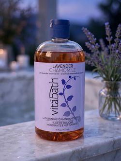 Vitabath Lavender Chamomile Cleansing Foaming Shower Oil 16 oz Pump Discontinued