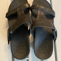 Women’s Vionic Sandals
