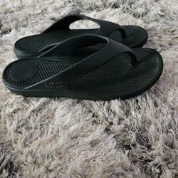 Womens TOTE sandals Like New