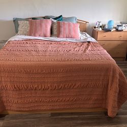 Wooden Queen Size Bed PICK UP TODAY