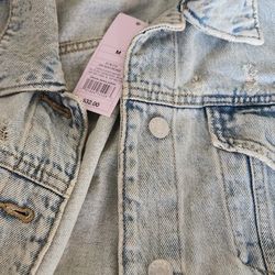 Womens Medium Jean jacket new with tags