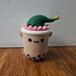 Smoko Holiday Blind Box Series Pearl Boba Tea Christmas Elf Vinyl Figure