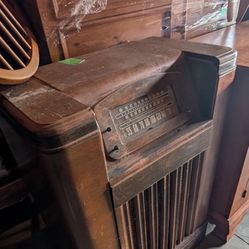 Antique Radio