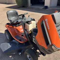 2017 Husquarna Riding Lawn Mower 