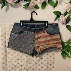 Ymi Jean Distressed Shorts Stripes And Stars