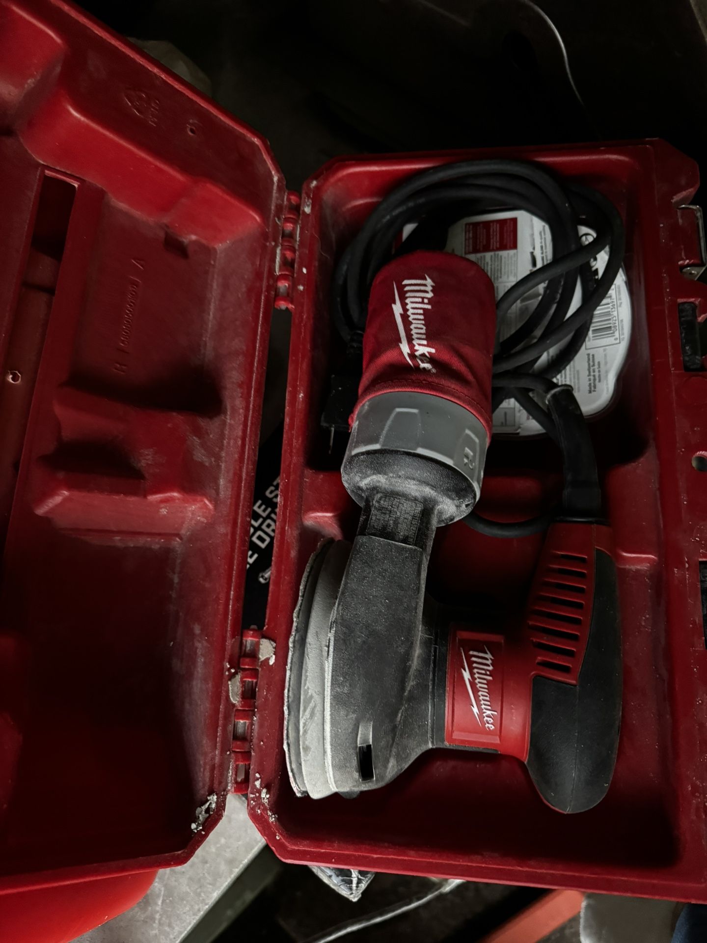 milwaukee sander