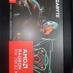 AMD 7800XT 16 GB GPU