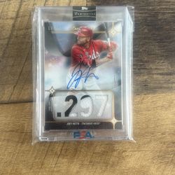 Joey Votto Topps Luminaries Patch Auto /15