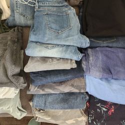 Women's jeans whole lot