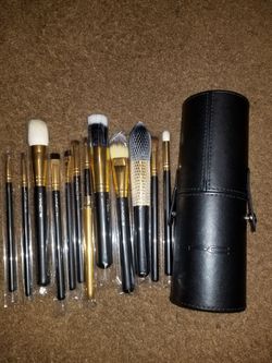 Mac brush set
