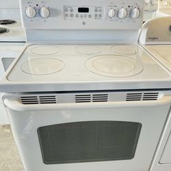 White Ge stove