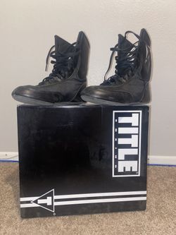 size 8 black TITLE Speed-Flex Encore Mid Boxing Shoes
