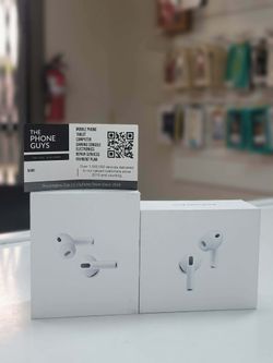 Apple - AirPods Pro (2nd Gen) New