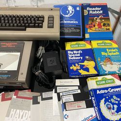 Commodore 64 With Floppy Drive And Games Bundle 