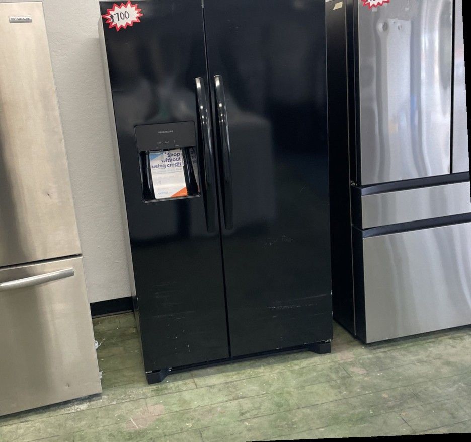 Frigidaire Side By Side Refrigerator