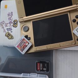 Link To The Past Edition 3DS XL $270. Screenshot Perfect, Hinge Sturdy, Little Playtime.