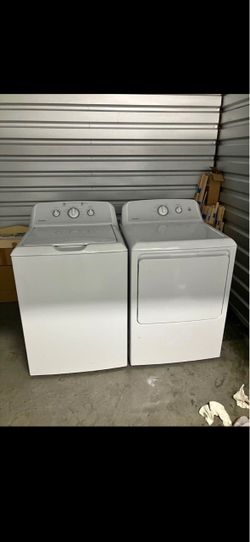 Hotpoint Washer and Dryer Set
