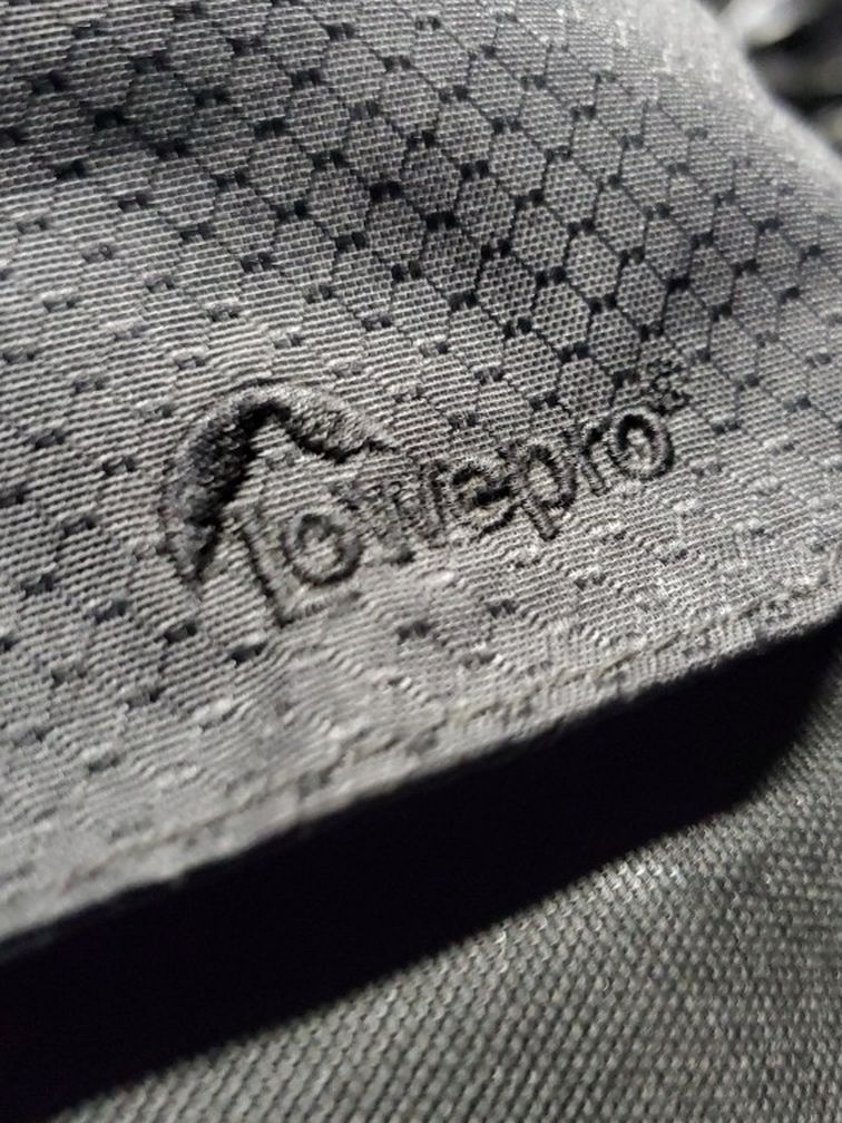 Lowpro Camera Bag Sling Style