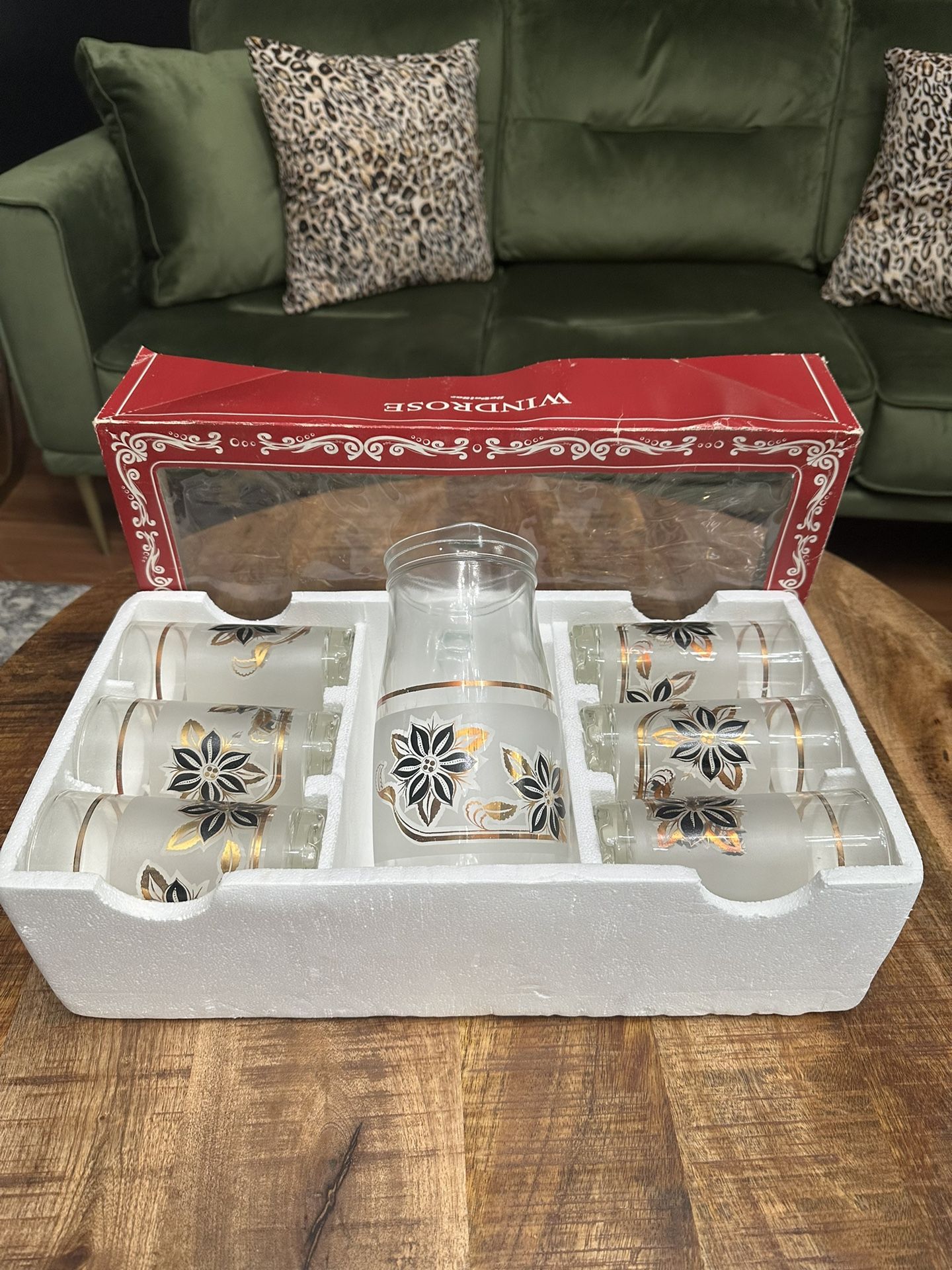 Vintage Glassware Set❤️