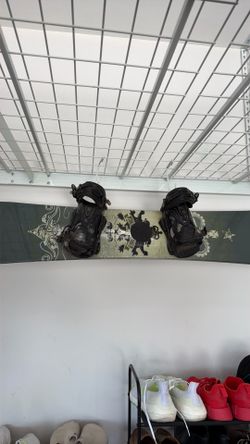 Snowboard