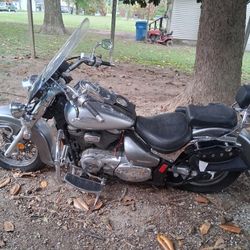 2002 Suzuki Intruder Volusia 800