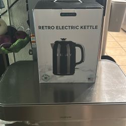 Retro Electric Kettle 