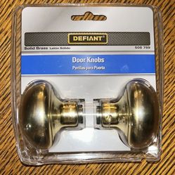 Defiant Solid Brass Door Knob (New)