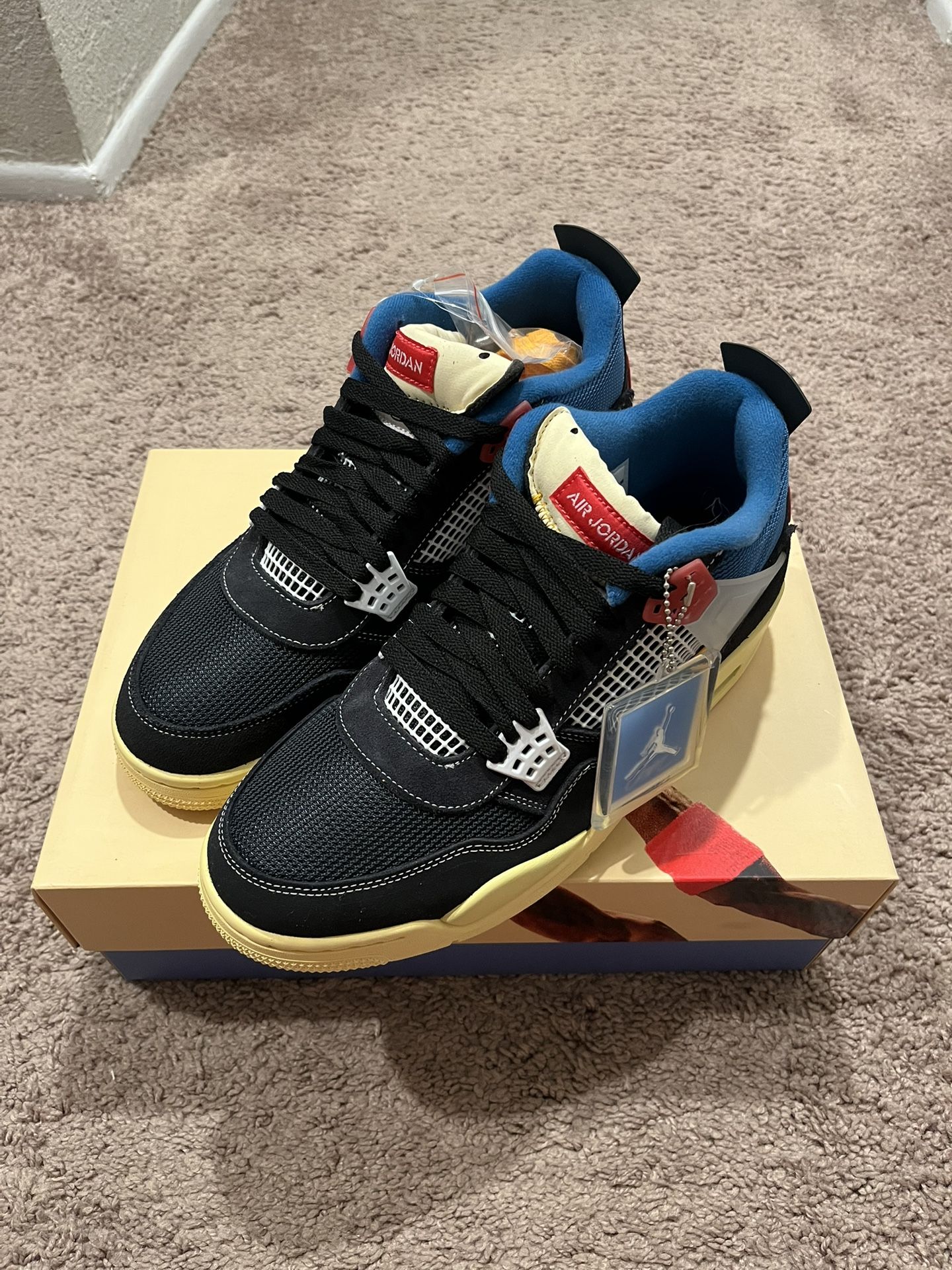 🔥 Jordan 4 Union LA “Off Noir” – Size 11 ✅ DS / OG