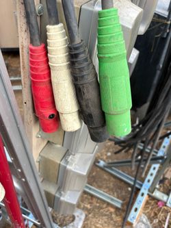 Heavy duty connectors