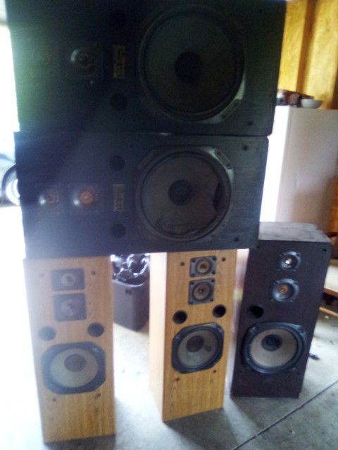 5 Speakers 