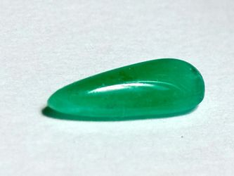 Genuine cabochon Colombian emerald -cut loose, gemstone, natural emerald, 0.835 carats