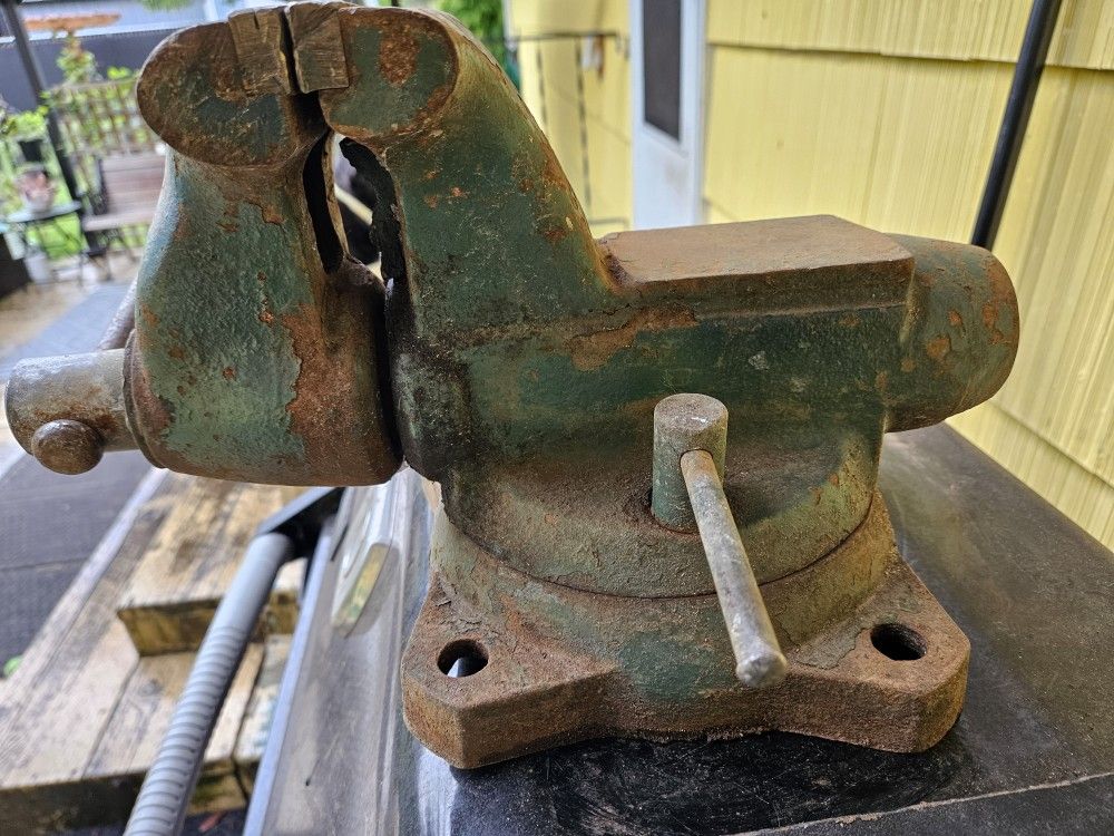 Wilton 1750 6" Bench Vise