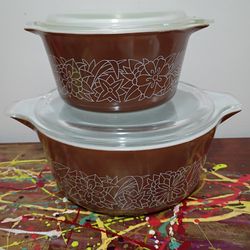 Pyrex Woodland Casseroles in Brown | Vintage Pyrex Ovenware