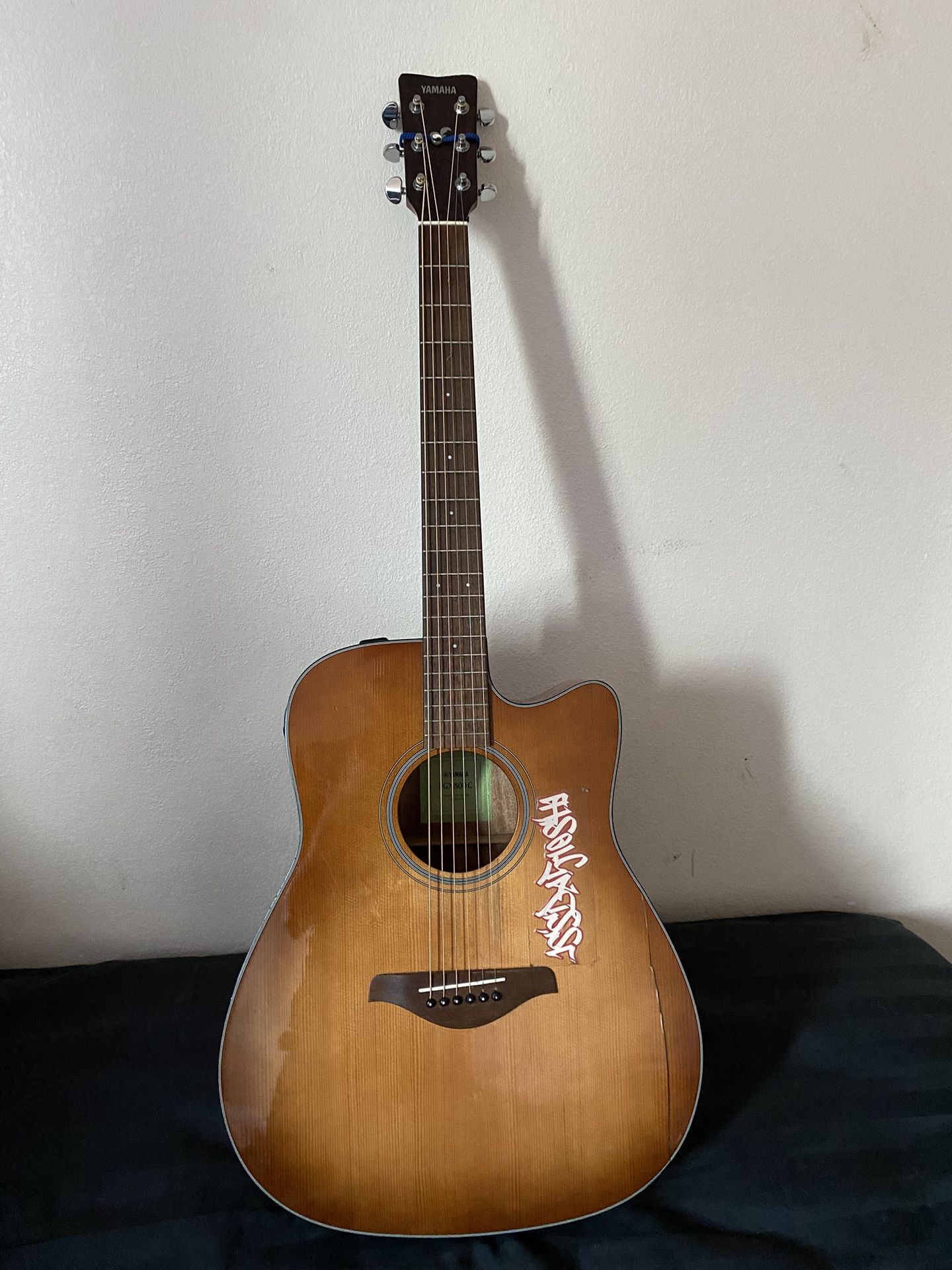Yamaha 6 string guitar FGX 800 C