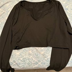 Black Crop-Top Shirt 