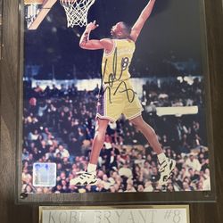 Kobe Autograph 