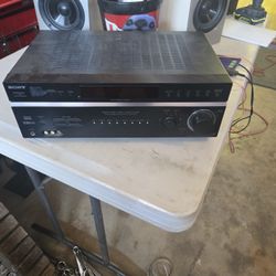 Sony Receiver   With Speakers