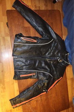 LeatherKing Motorcycle Jacket (gear) size M womens