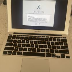 Apple MacBook Air Laptop