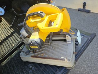 Dewalt D28715 14" metal cutting chopsaw with extra blades see attached photos