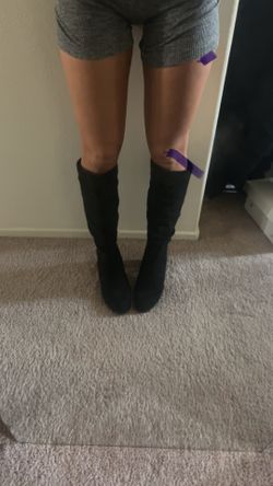 Suede Boots 