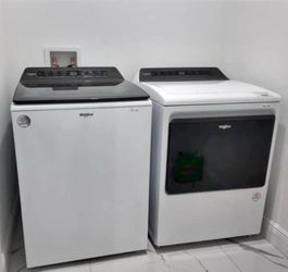 mayteg washer and dryer . PRETTY NEW
