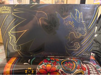 Mega Charizard Ultra Premium Collection