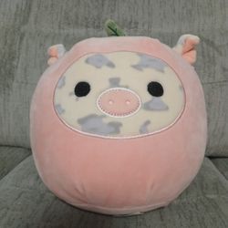 KellyToy Squishmallows 7.5" Rosie the Pig in Peach Costume Plush.