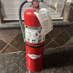 Amerex B456 10lb ABC Dry Chemical Extinguisher