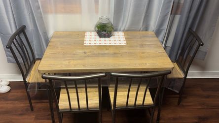 Kitchen table