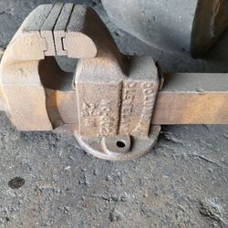 Columbian Model 602 1/2 Vise Tool Shop Tools Garage Classic Antique Vintage 