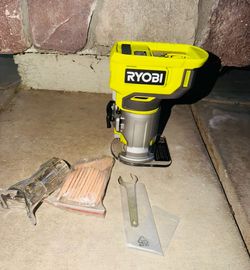 RYOBI ONE+ 18V Cordless Compact Fixed Base Router (Tool Only) New
