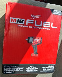 Milwaukee m18 fuel impact 1/2 High torque