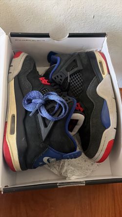 Jordan reto 4